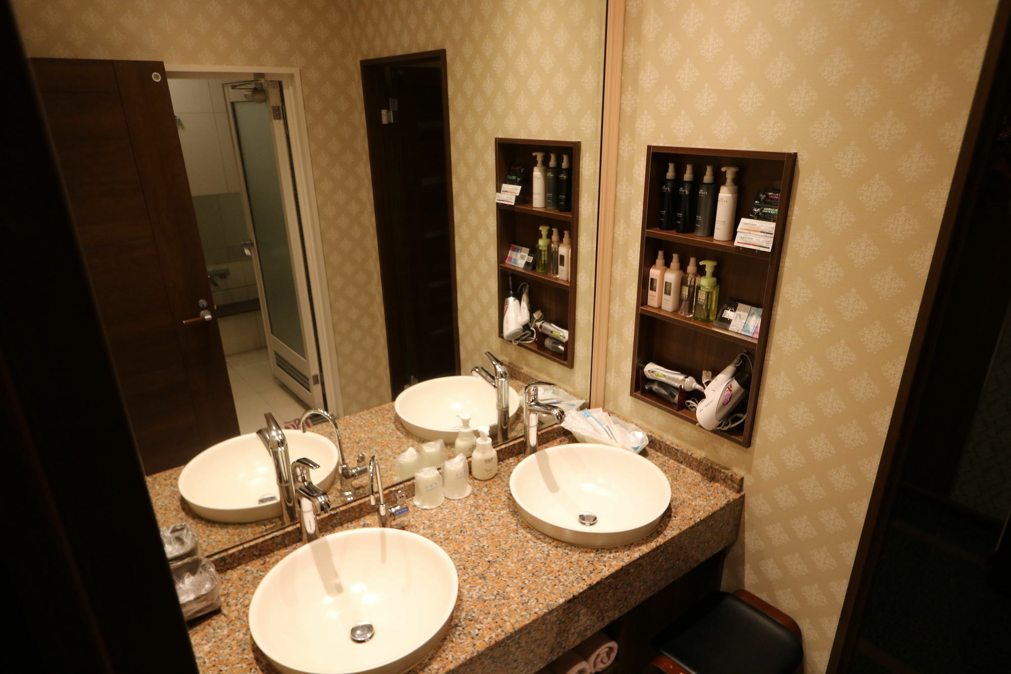 Kato  Hotel Sari Resort Takinoyashiro (Adults Only) מראה חיצוני תמונה